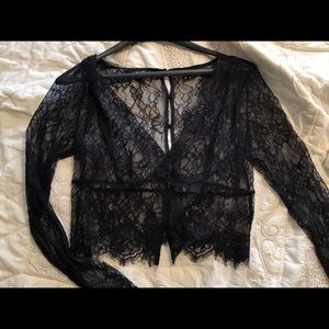 Lacey sheet top